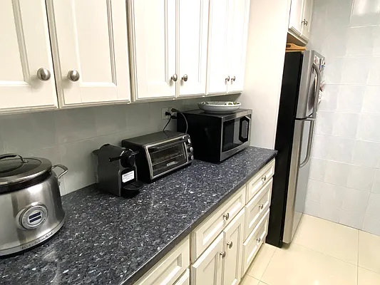 Rented by Anita Loewy, Inc | media 19