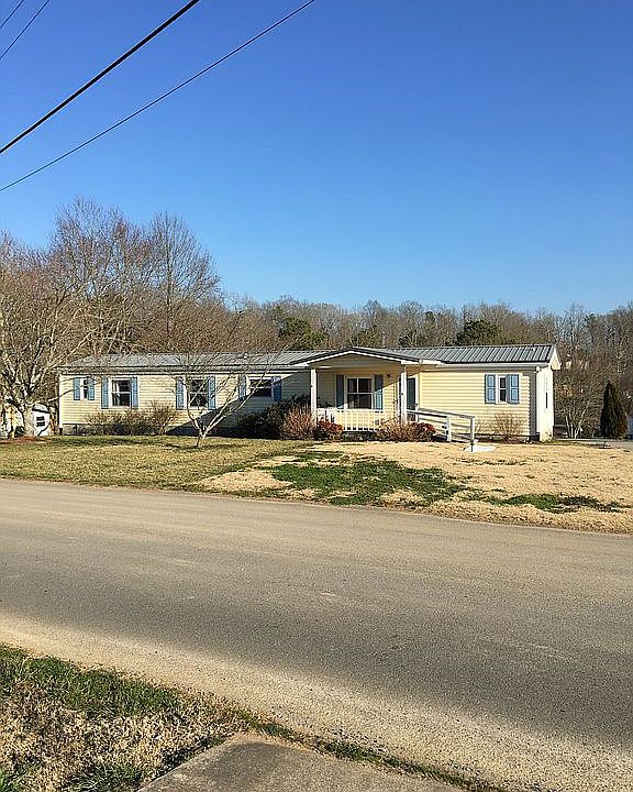 1st image of 163 London Dr SE