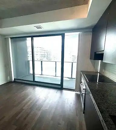 4th image of 629 King St W #1316
