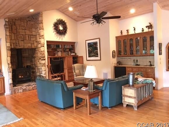 1st image of 707 Forest Meadows Dr