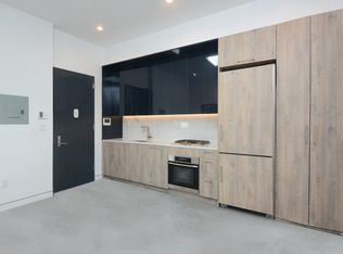 236 Albany Ave APT 3R, Brooklyn, NY 11213