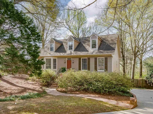 3583 Great Oak Ln, Birmingham, AL 35223