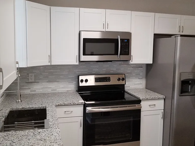 322 & 324 style kitchen layout