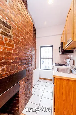 Rented by Town Residential | media 6