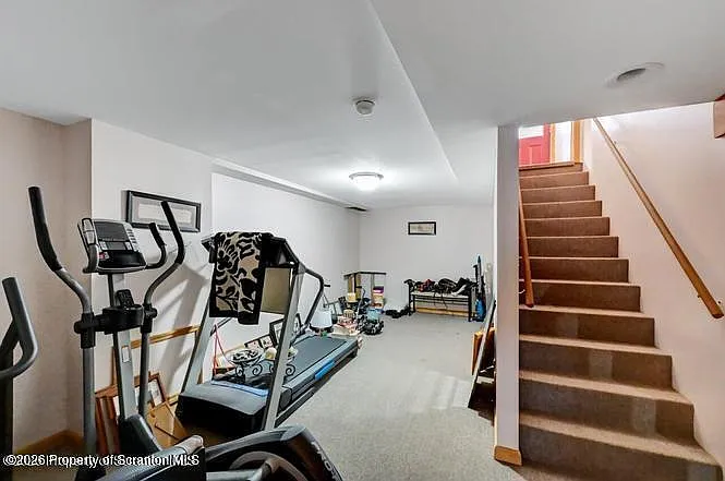 1020 W Market St — Photo 19
