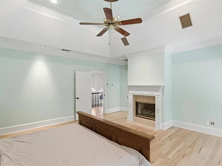 1247 Manor Oaks Ct — Photo 34