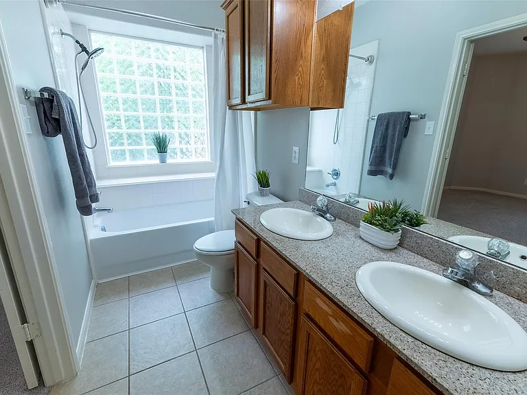 6607 Lake Woodlands Dr #624 — Photo 24