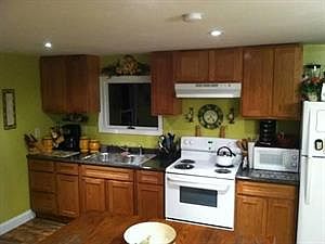 2nd image of 113 Shannon Ave