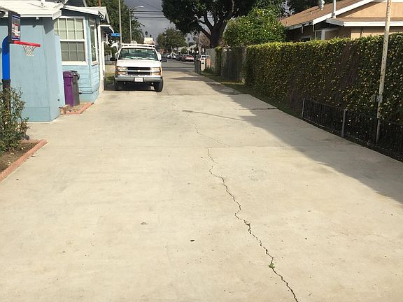 Large drive way
