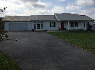 261 Pondsville Rd, Smiths Grove, KY 42171