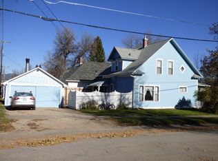 924 W Water St, Lewistown, MT 59457