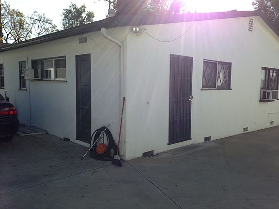 5th image of 17551 Kingsbury St