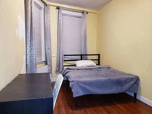14 Read Ct — Photo 2