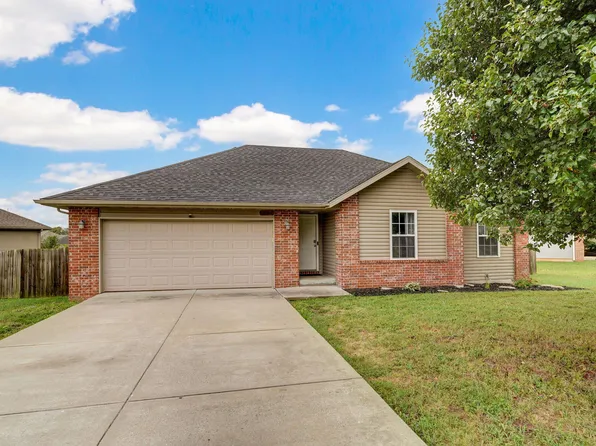 5640 W Sunflower Drive, Springfield, MO 65802