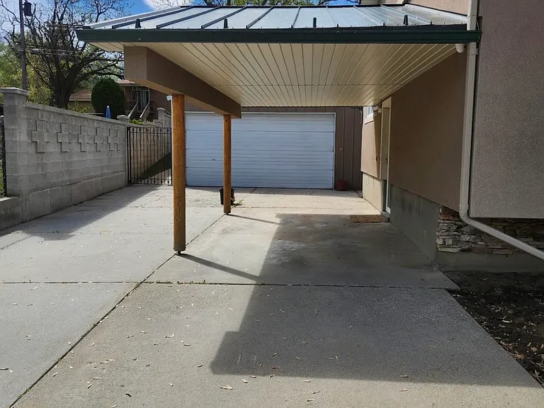 2830 S Coventry Ln — Photo 10