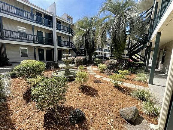 2nd image of 2330 Edenborn Ave APT 107