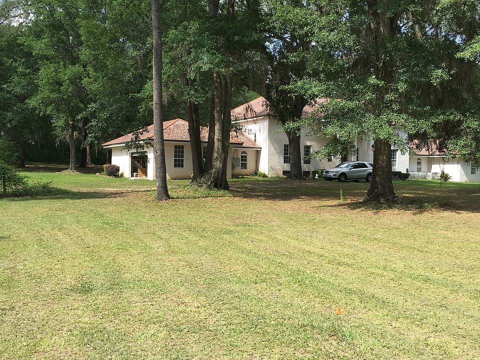 2nd image of 3375 NE Highway 150