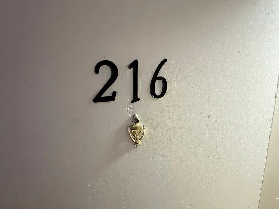 85 Broad St #216
