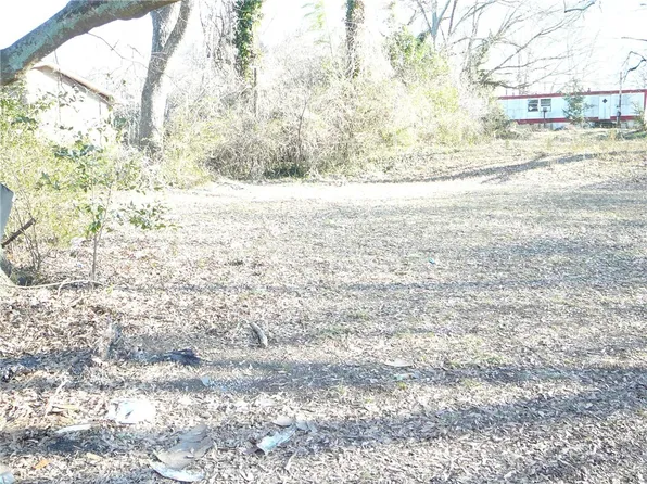 W Hampton St, Anderson, SC 29624