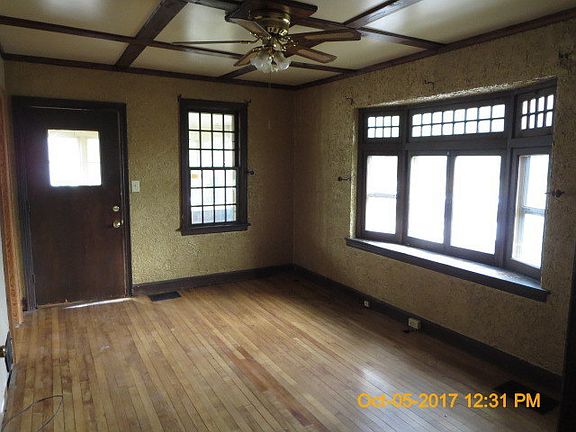 4th image of 25613 W Arcade Dr S