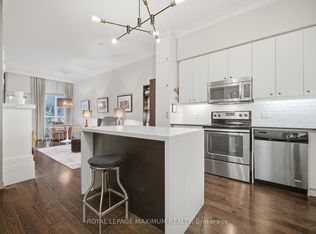 8 Fieldway Rd #104, Toronto, ON M8Z 0C3