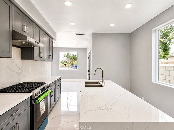 4th image of 1439 S Palomares St