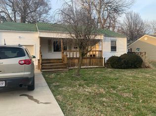 2439 E Manchester St, Springfield, MO 65804