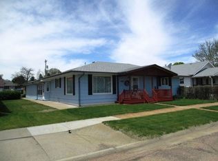 406 Bonner St, Stratton, NE 69043