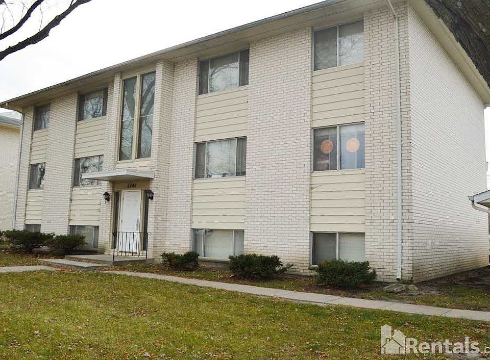 1st image of 2701 Ferndale Ave Unit 4