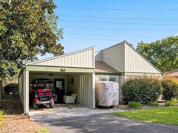 5th image of 530 Augusta Ct #530