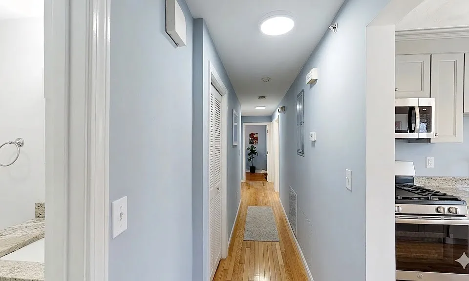 48 Derby St #3