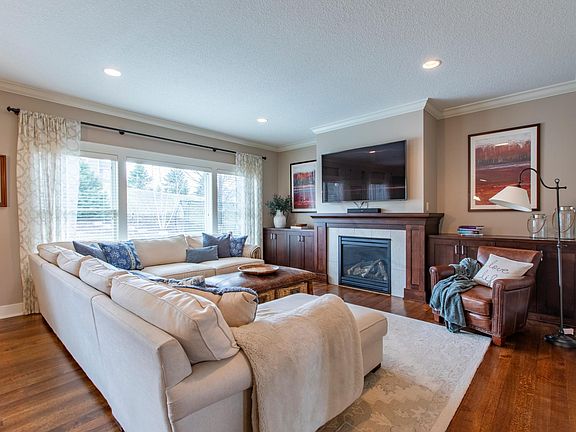 5th image of 5361 Scenic Oak Dr SW