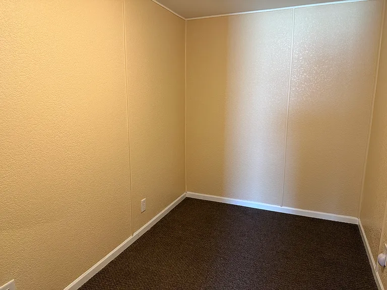 306 1/2 N Union St #7 — Photo 5
