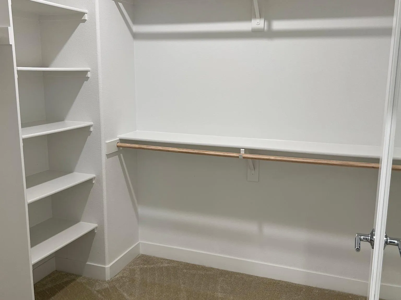 3 bed, 1698 sqft, $4,400 — Photo 3