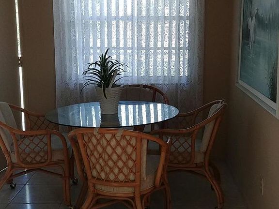 3rd image of 19 Lake Vista Trl APT 203