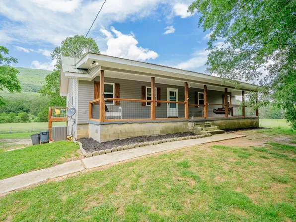 976 Chamberlain Rd, La Fayette, GA 30728