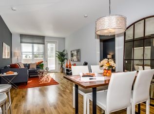 349 State Route 17 #52, East Rutherford, NJ 07073