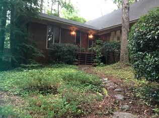 373 Summit Ridge Dr, Lawrenceville, GA 30046