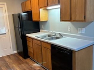 304 Terrace Trace Ct #304, High Pt, NC 27263