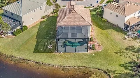 5 bed, 3268 sqft, $3,975 — Photo 4