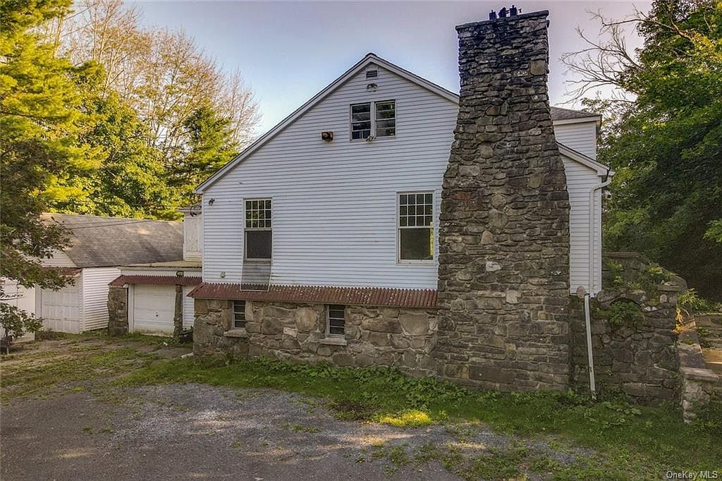 941 Mount Hope Rd, Middletown, NY 10940 Zillow