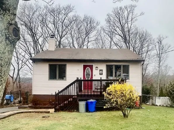 12 Chincopee Ave, Hopatcong Boro, NJ 07843