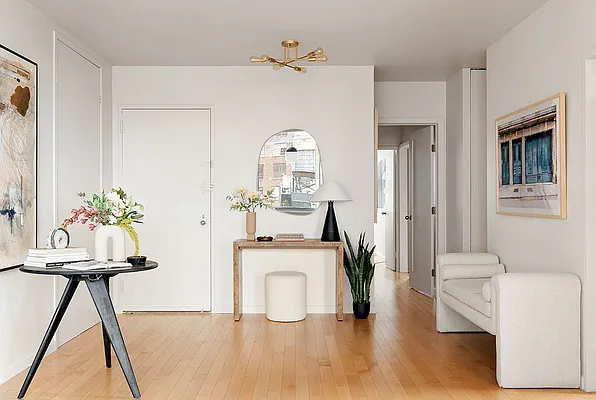 Sold by SERHANT. | media 8