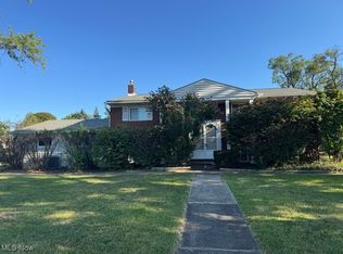 24051 Columbus Rd, Bedford Heights, OH 44146