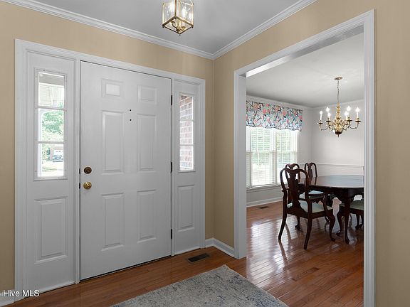 4th image of 377 R L Honeycutt Drive