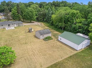 6379 Elizabeth Lake Rd, Waterford, MI 48327