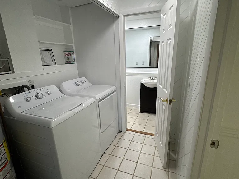 8850 W 92nd Pl — Photo 9