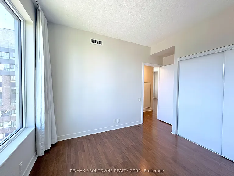 188 Clark Blvd #1002 — Photo 11
