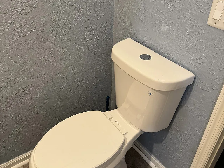 110 Elizabeths Ct #110 — Photo 6