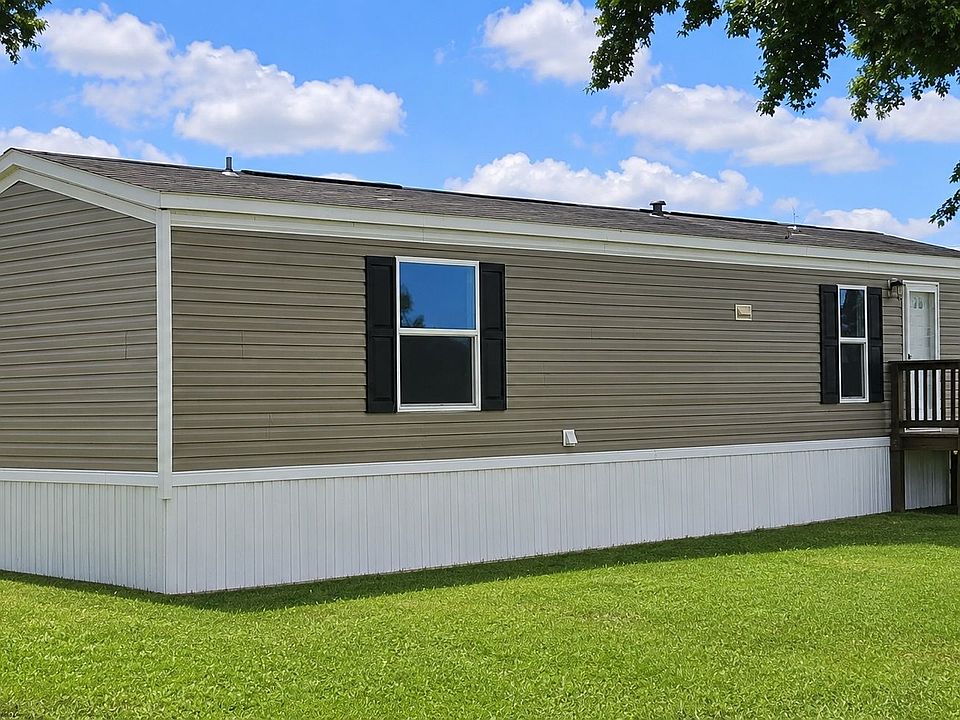 1st image of 109 Cypress Ln